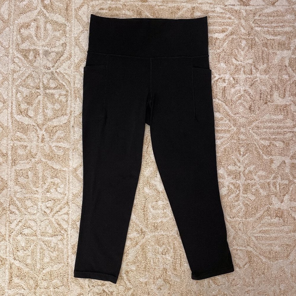 Athleta Salutation Stash Crop Tight in Powervita